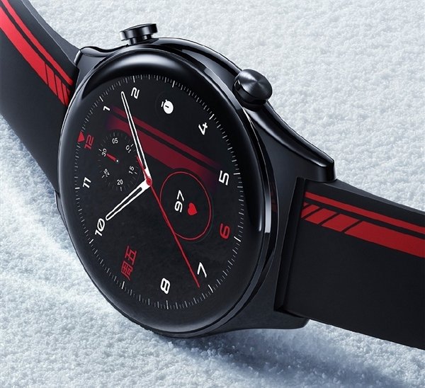 Представлены умные часы Honor Watch GS 3 Moment of Glory Limited Edition