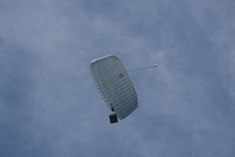 В России создали «умный» грузовой парашют