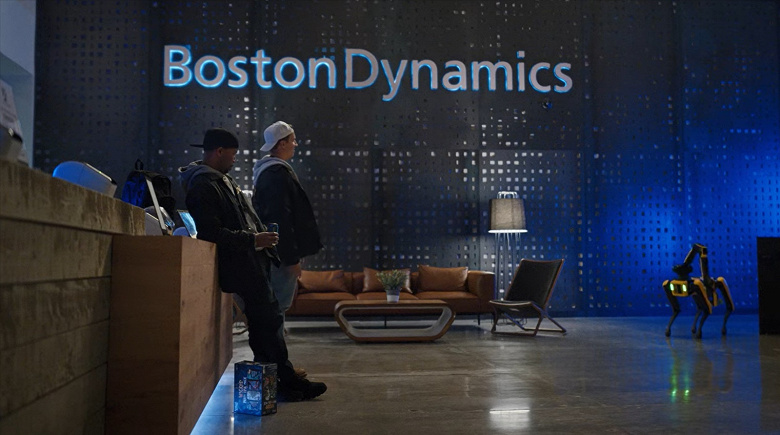 Роботы Boston Dynamics делают сальто и танцуют тверк в рекламе пива
