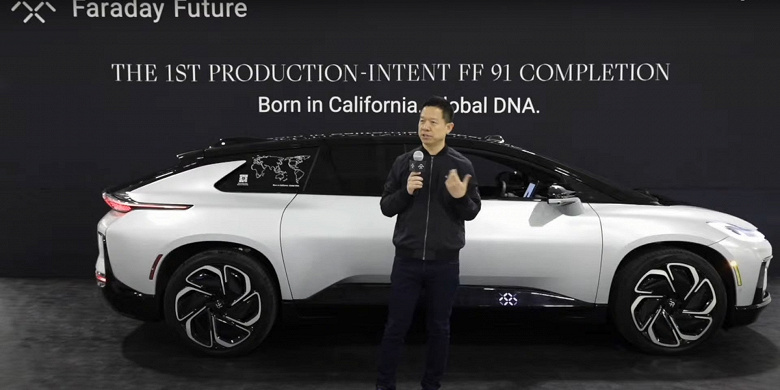 Представлен серийный электромобиль Faraday Future FF 91 с 11 экранами и разгоном до «сотни» за 2,39 с