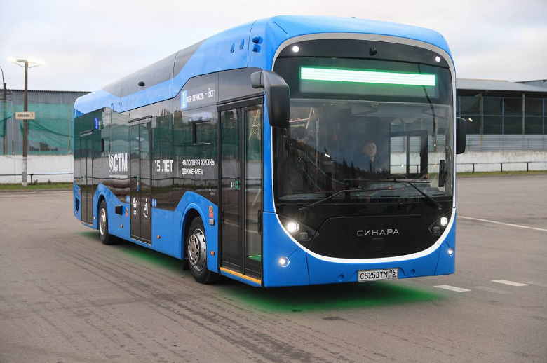 В РФ тестируют новый электробус «Синара-6253». С рекордным для российского транспортного рынка запасом хода 250 км, USB-зарядками, Wi-Fi и системой ADAS