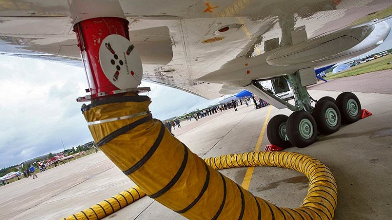 В России создают экологичное авиационное топливо — из дизеля и различных отходов