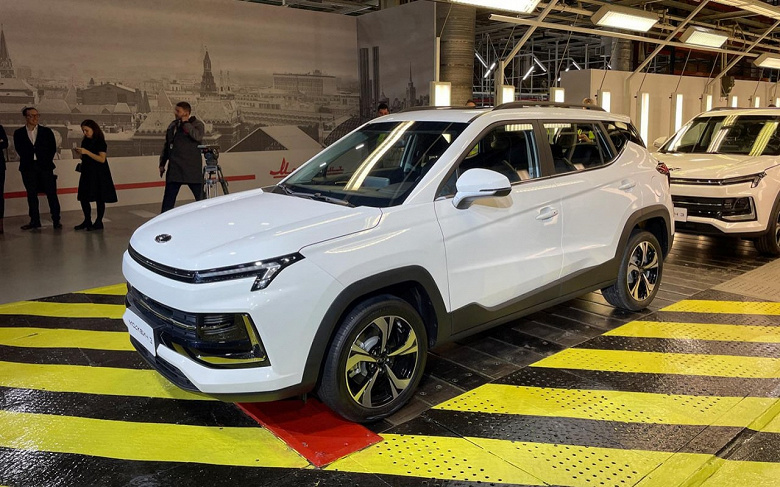 Производство российского электромобиля «Москвич 3е» начнётся в самое ближайшее время