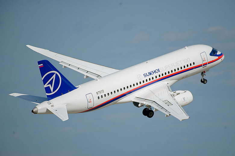 Самолёт Sukhoi Superjet New избавился от иностранного радиооборудования