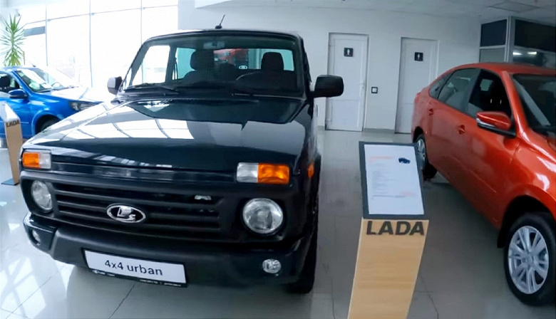 Anti-crisis Lada Niva Legend 3D Urban went on sale. Cars are deprived of a music system, airbags and ABS
