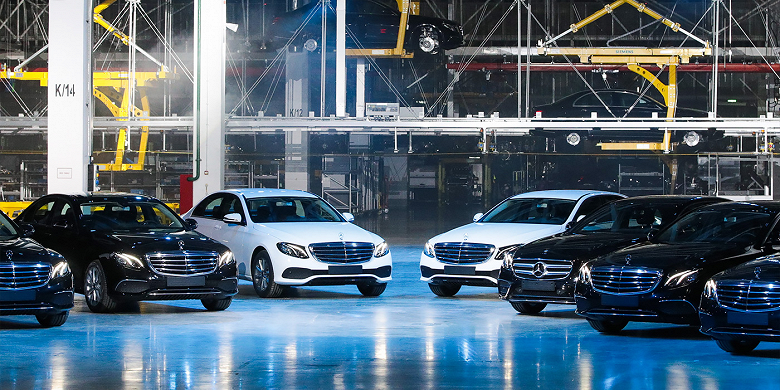 «Там будет производиться достаточно неплохой автомобиль», — бывший российский завод Mercedes-Benz заработает к лету 2023
