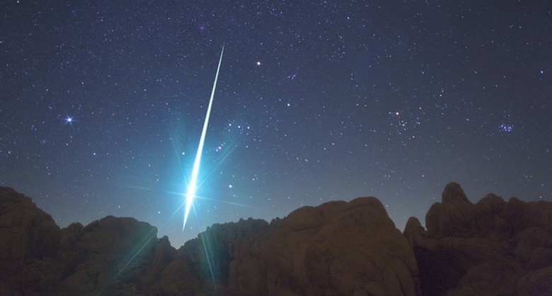 150 метеоров в час с 13 на 14 декабря: сегодня ночью можно увидеть самый мощный звездопад года