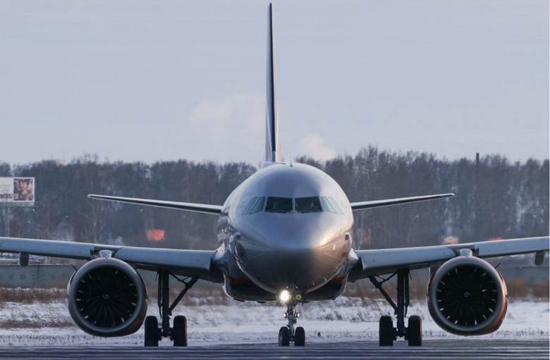 Кабмин РФ разрешил легализовать самолёты, взятые в лизинг или аренду у зарубежных «дочек» российских компаний