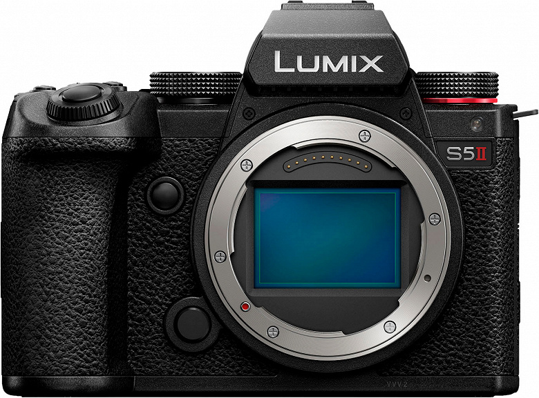 Эта камера сможет снимать видео 6К. Качественные изображения Panasonic Lumix S5 Mark II с полнокадровым датчиком 24 Мп