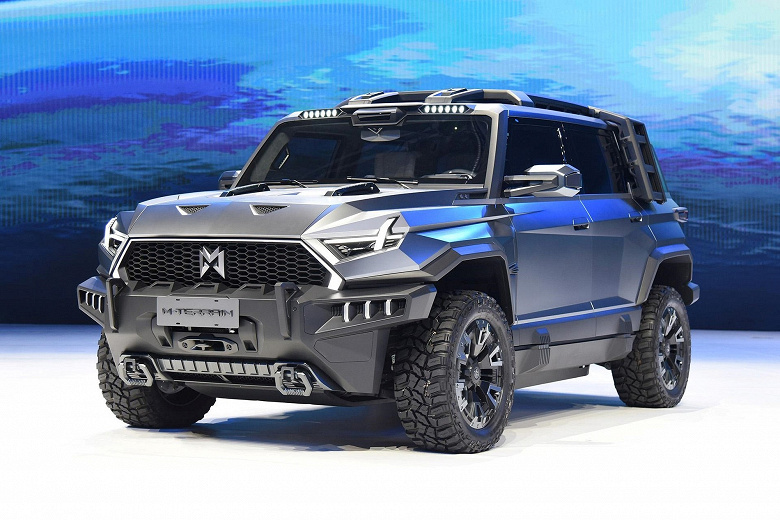 1070 л.с., автопилот, поддержка 5G и «самолётный» рычаг КПП. Брутальный внедорожник Dongfeng показали на живых фото 1070 л.с., автопилот, поддержка 5G и «самолётный» рычаг КПП. Брутальный внедорожник Dongfeng показали на живых фото