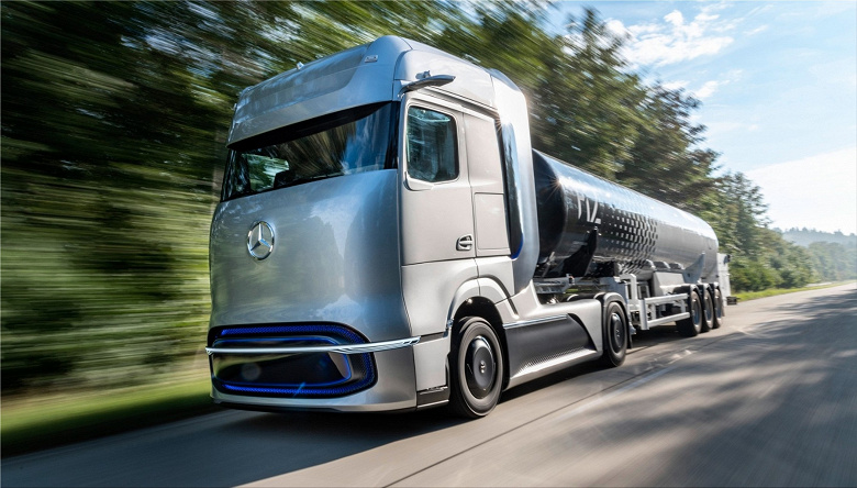 Глава Daimler Truck считает, что электрические грузовики «всегда» будут дороже грузовиков на ископаемом топливе