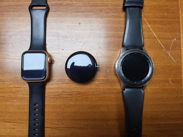 Первые умные часы Google сравнили с Apple Watch и Samsung Galaxy Watch вживую