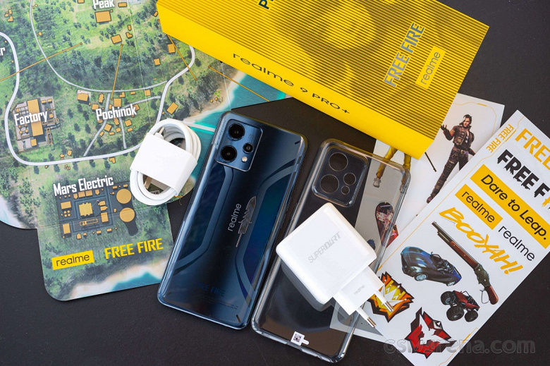 Realme 9 Pro+ Free Fire поступил в продажу: комплект поставки показали на живых фото