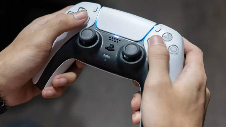 Контроллер DualSense для Sony PlayStation 5 наконец-то можно обновить на ПК