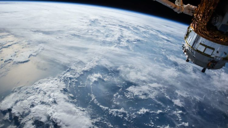 В России создадут первый спутник для стереоскопической съемки Земли к концу 2023 года