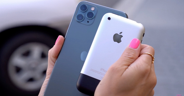 В iPhone 15 могут отказаться от слота для карты SIM. Джобс хотел, чтобы таким был ещё самый первый iPhone