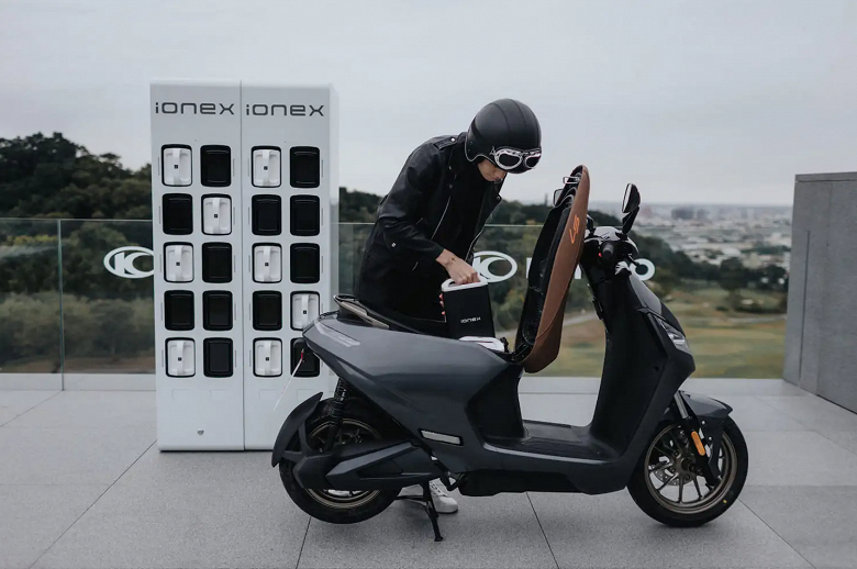 Kymco выпускает свои электрические скутеры со сменными батареями в Европе