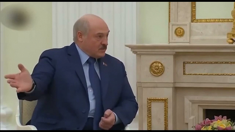 «Да у вас цены в два раза выросли! Вы в правительстве это знаете?». Лукашенко недоволен новыми ценами на автомобили Geely
