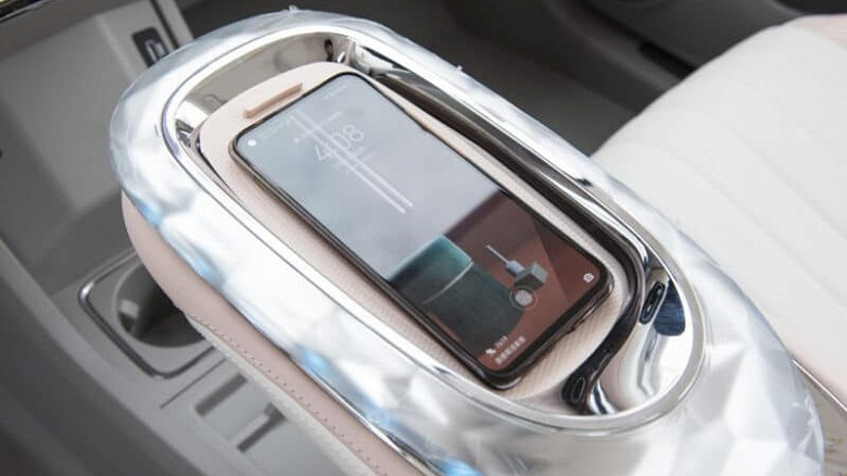 Дизайн в стиле «Фольксваген Жук», мощность 171 л.с., запас хода до 500 км и опция «теплый мужчина». Представлен Ora Ballet Cat – оригинальный электромобиль для женщин