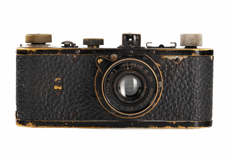 Самая дорогая камера в мире. Leica 0 Оскара Барнака продали за 14,4 млн евро