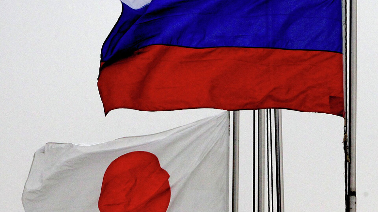 Япония запретила вывоз товаров в Россию и ввела санкции против новых банков