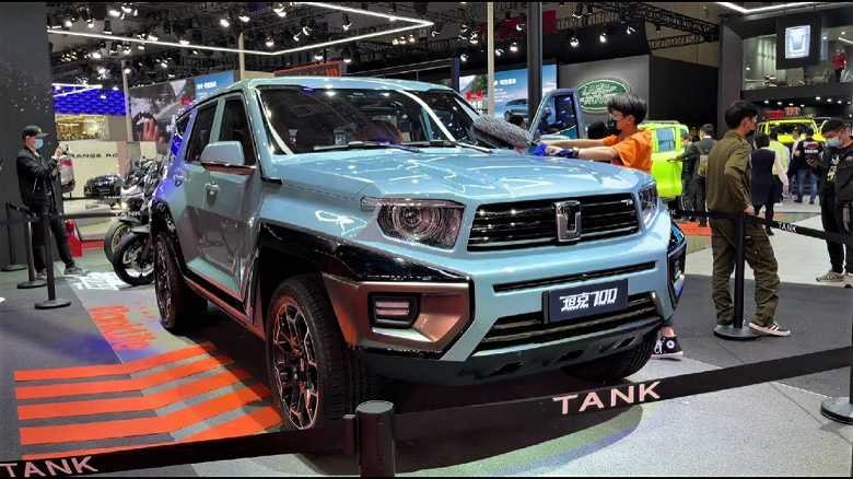 Китайский ответ «Гелендвагену», который выйдет в России. Tank 700 уже тестируют на дорогих общего пользования