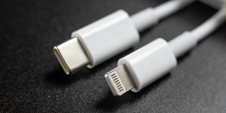 Apple заставили перейти на USB-C в iPhone