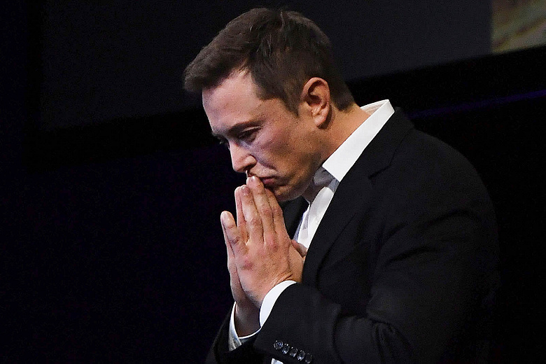 Илон Маск опечален: заводы Tesla в Германии и Техасе выкачивают из компании миллиарды долларов