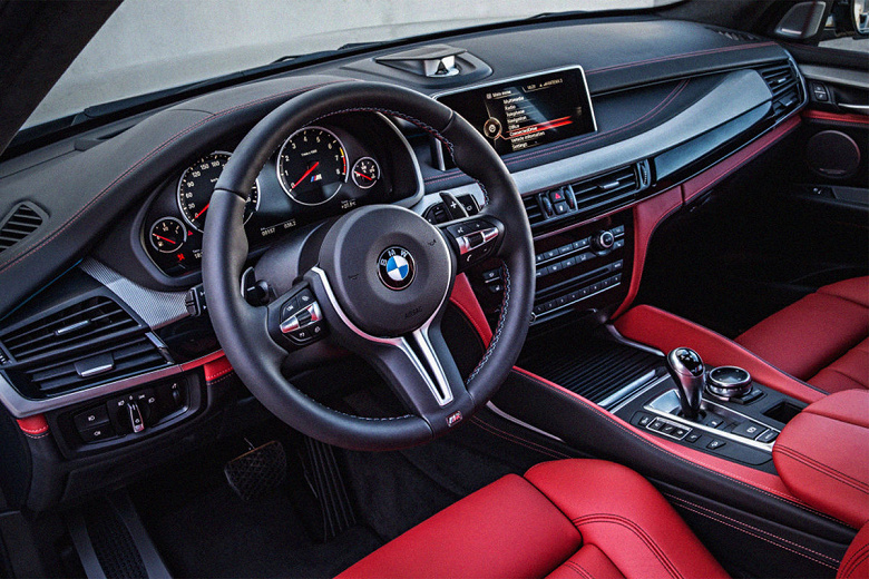 Владельцы автомобилей BMW могут начать взламывать ПО своих автомобилей из-за подогрева сидений
