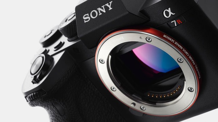 Беззеркальная полнокадровая Sony Alpha a7R V выйдет осенью. Она может получить 90-мегапиксельный датчик