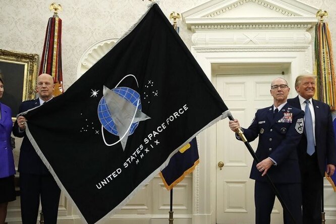 Космические силы США помогают Украине