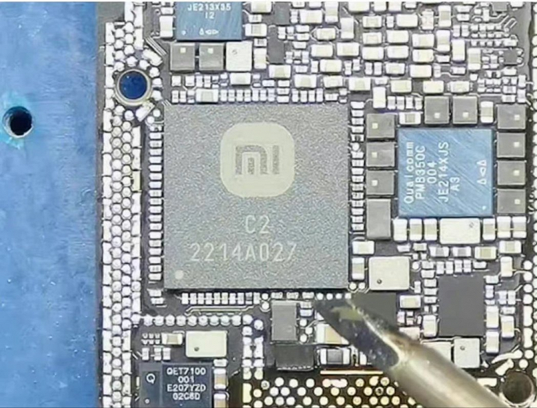 В Xiaomi 12S Ultra обнаружили новый неактивированный процессор обработки изображений