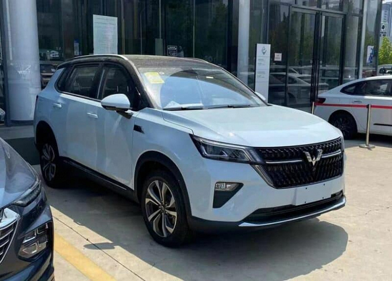 Запас хода 1000 км, расход 5,1 л на 100 км, гибрид и обновления по воздуху за $13 300. Wuling Xingchen HEV поступает в продажу в Китае