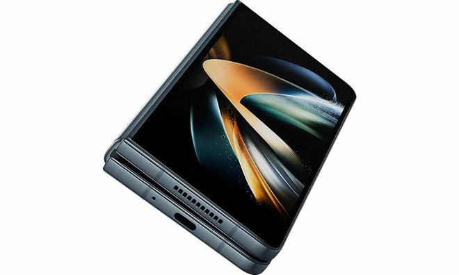 Snapdragon 8 Plus Gen 1, гибкий экран 7,6 дюйма с разрешением Quad HD+, 4400 мА·ч, защита IPX8 и 50-мегапиксельная камера за 1800 евро. Samsung Galaxy Z Fold 4 полностью рассекречен