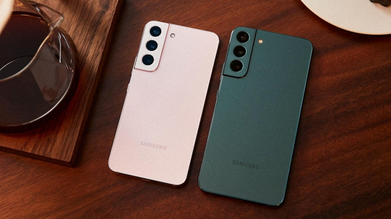 Не берут: Samsung пытается избавиться от огромных запасов смартфонов, но у неё это плохо получается