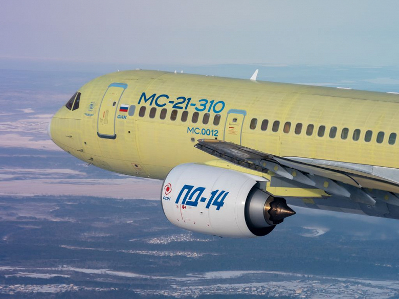 Официально: серийное производство самолётов SSJ New и MC-21 начнётся лишь в 2024 году