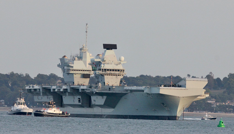 Подтверждена причина поломки новейшего британского авианосца