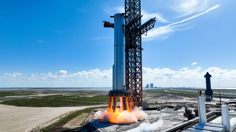 Starship ещё ни разу не летала, но у SpaceX уже есть контракт на запуск спутника посредством этой ракеты