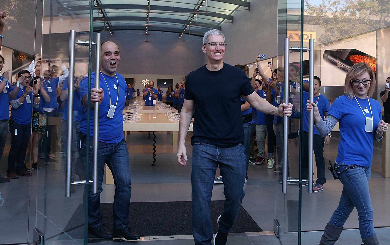 Apple увольняет сотрудников за пару недель до предполагаемого анонса iPhone 14. Ранее это сделали Microsoft, Google и Tesla