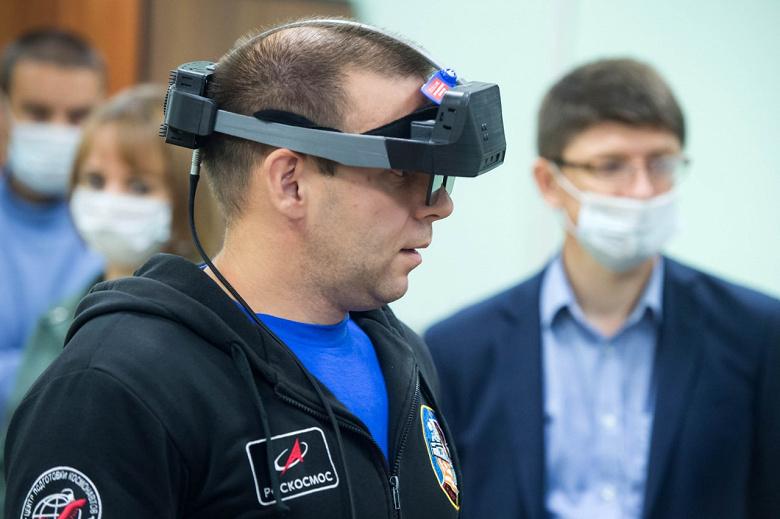 Roscosmos hat Augmented-Reality-Brillen für Astronauten getestet