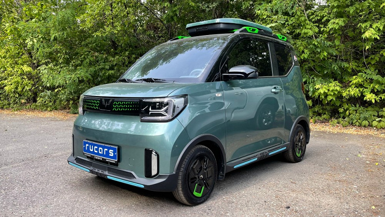 Das meistverkaufte chinesische Elektroauto Wuling Hongguang Mini EV erschien in Russland. Seine Erfolgsaussichten werden durch einen sehr hohen Preis reduziert.