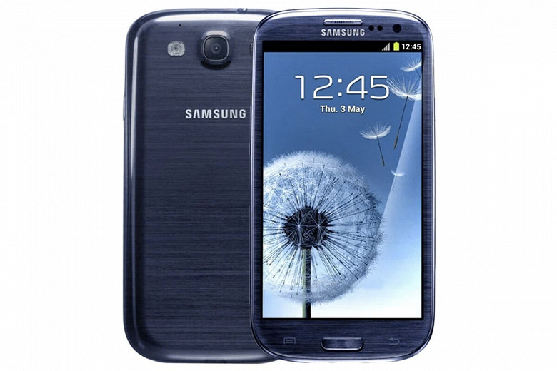 10-летние Samsung Galaxy Galaxy S3 и Galaxy Note 2 получили Android 13. Правда, неофициальную