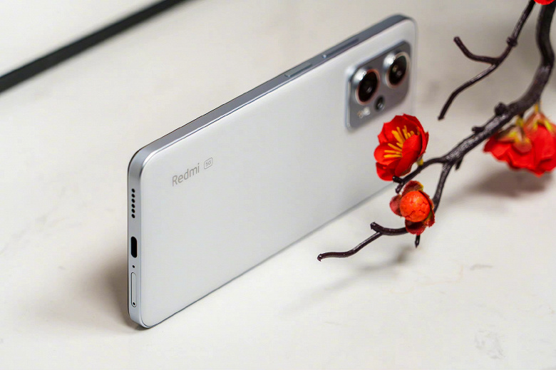 Представлена новая версия Redmi Note 11T Pro. Это доступный флагман дешевле 300 долларов