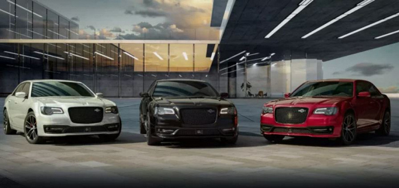 485 л.с., разон до 100 км/ч за 4,3 секунды, эксклюзивное исполнение и цена на уровне Lada Vesta. Chrysler анонсировал прощальную версию легендарного седана 300C