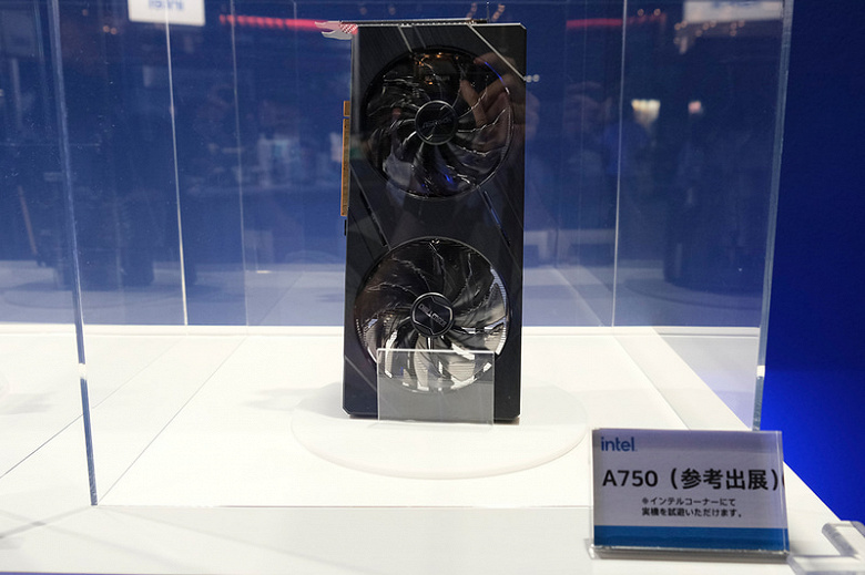 СМИ показали первое фото видеокарты ASRock Arc A750 Challenger — её привезли на TGS 2022