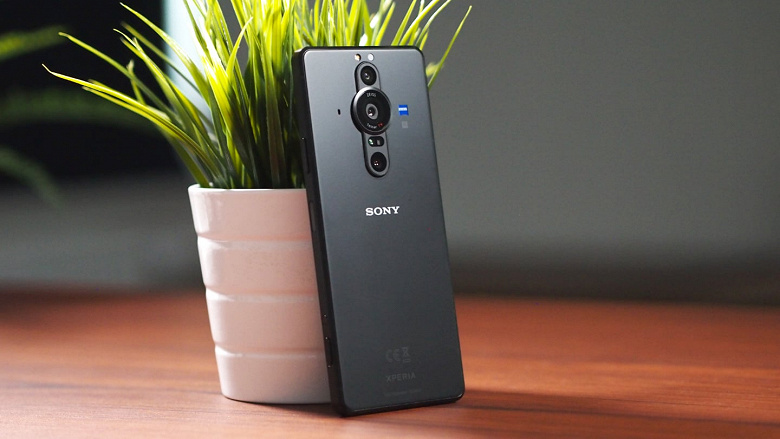 Noch ein ultra-teures Sony-Smartphone für Profis? Das Xperia Pro-I der zweiten Generation soll Gerüchten zufolge über drei 48-Megapixel-Kameras verfügen