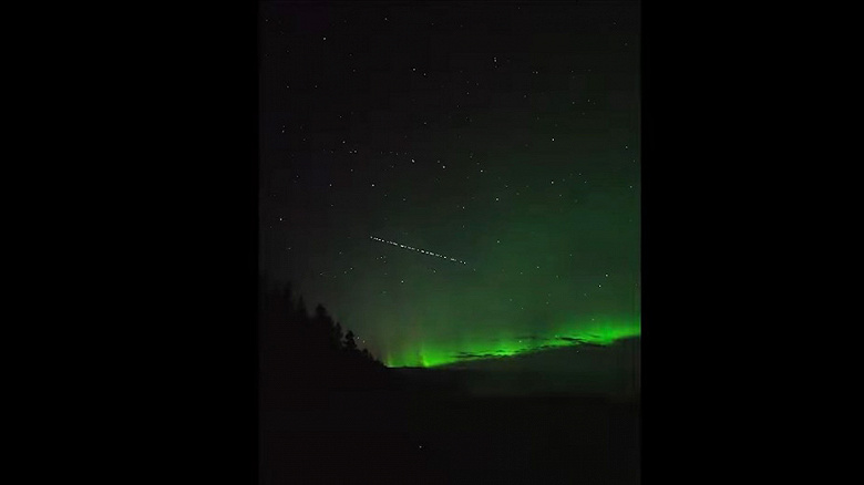 Kein UFO, aber sehr schön. „Starlink Train“, gefilmt vor dem Hintergrund der Nordlichter