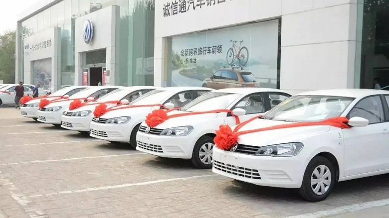 Заграница нам поможет? Китайская компания FAW планирует поставить в Россию около 5000 подержанных автомобилей, из них 1000 — Volkswagen Jetta