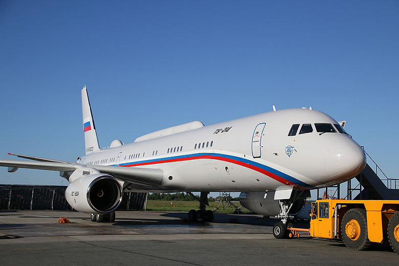 В России стартовало производство самолётов Ту-214 для коммерческих поставок