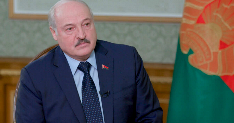 Александр Лукашенко поручил обеспечить безопасность Белоруссии от кибератак, но не создавать для этого новые центры